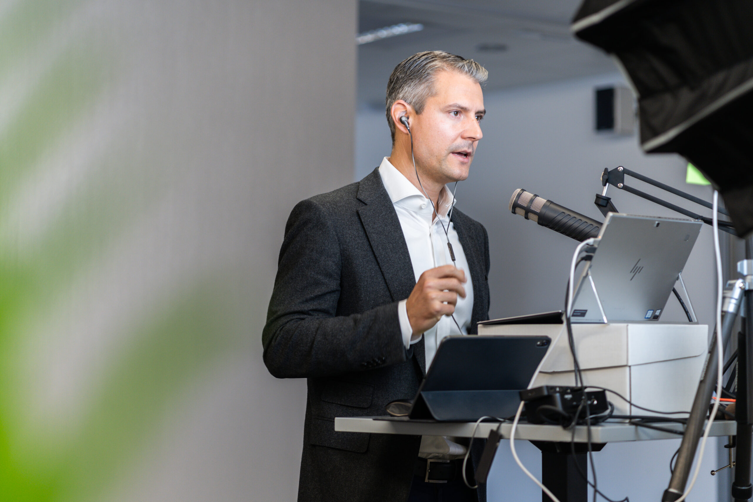 Wow-Event - Patrick am Mikrofon